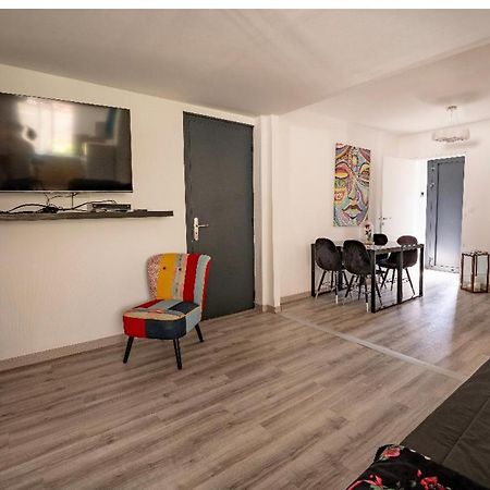 Appartement De 80M2 Refait A Neuf Bezannes Bagian luar foto