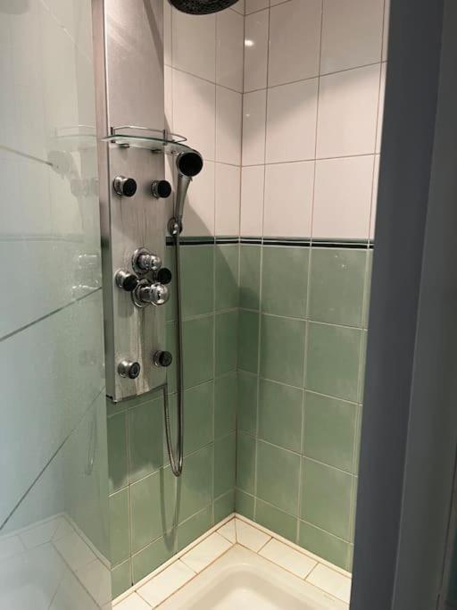 Appartement De 80M2 Refait A Neuf Bezannes Bagian luar foto